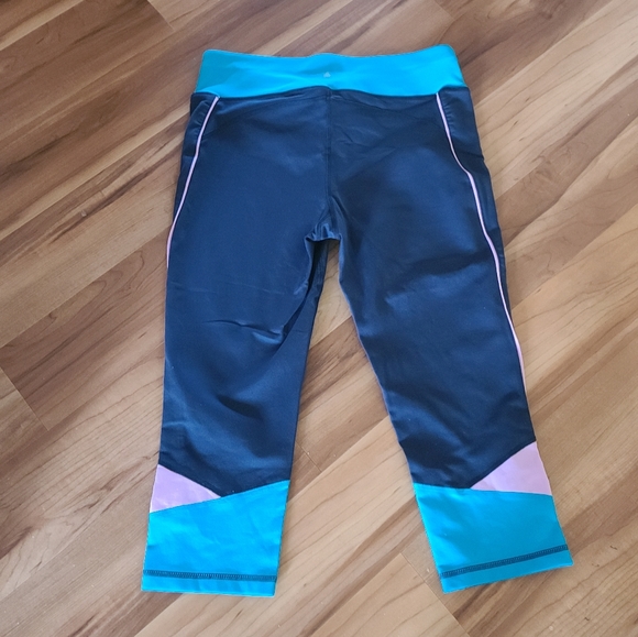 Tek Gear activewear set - Picture 8 of 8